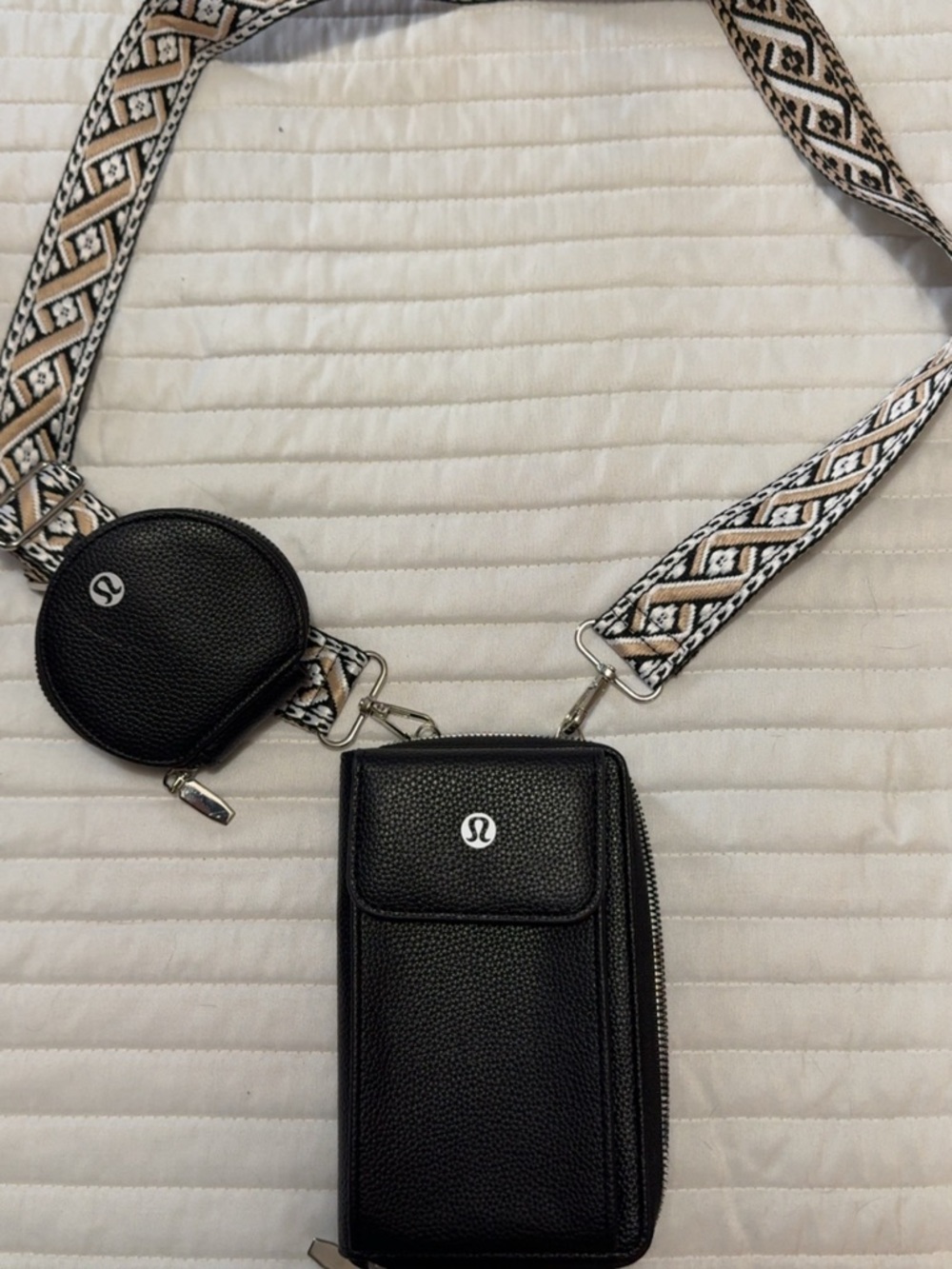 lululemon athletica Black Textured Crossbody Phone Case with Patterned Strap